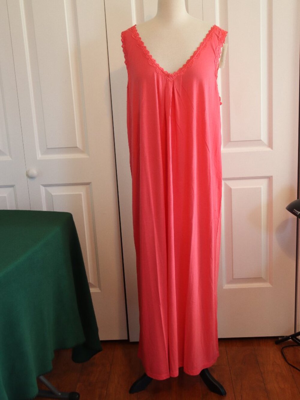 Charter Club Intimates Rouge Red XL Lace Trimed Sleeveless Long Night Gown New
